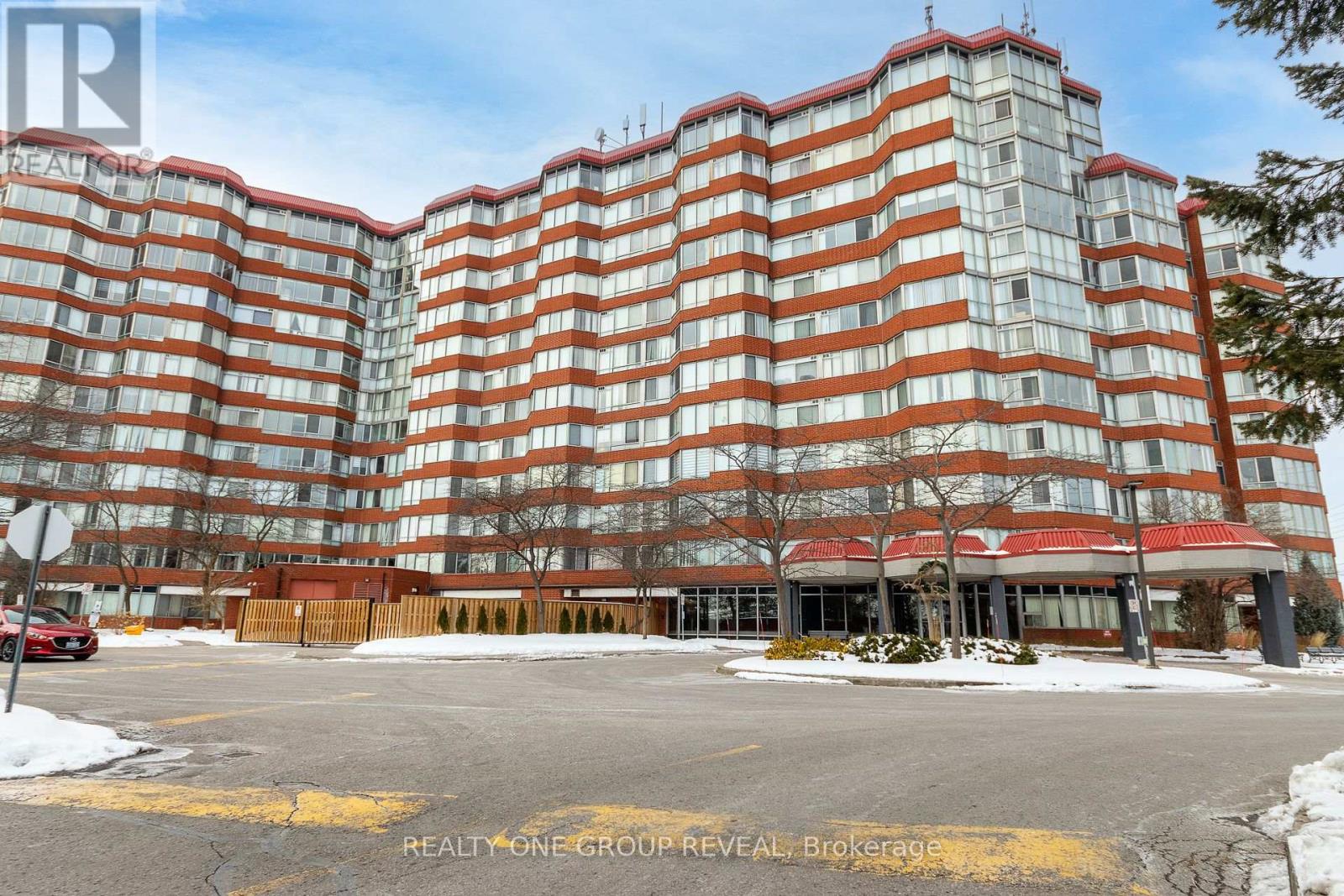 314 - 11753 SHEPPARD AVENUE E
