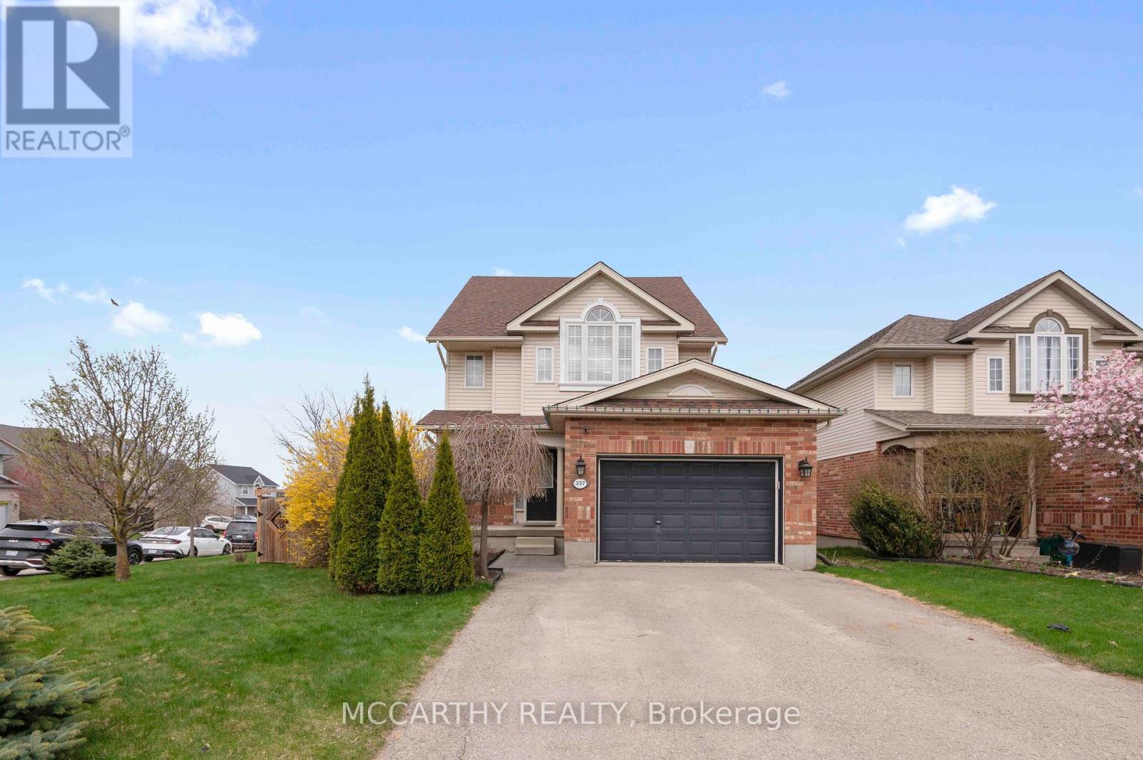 337 RINTOUL CRESCENT