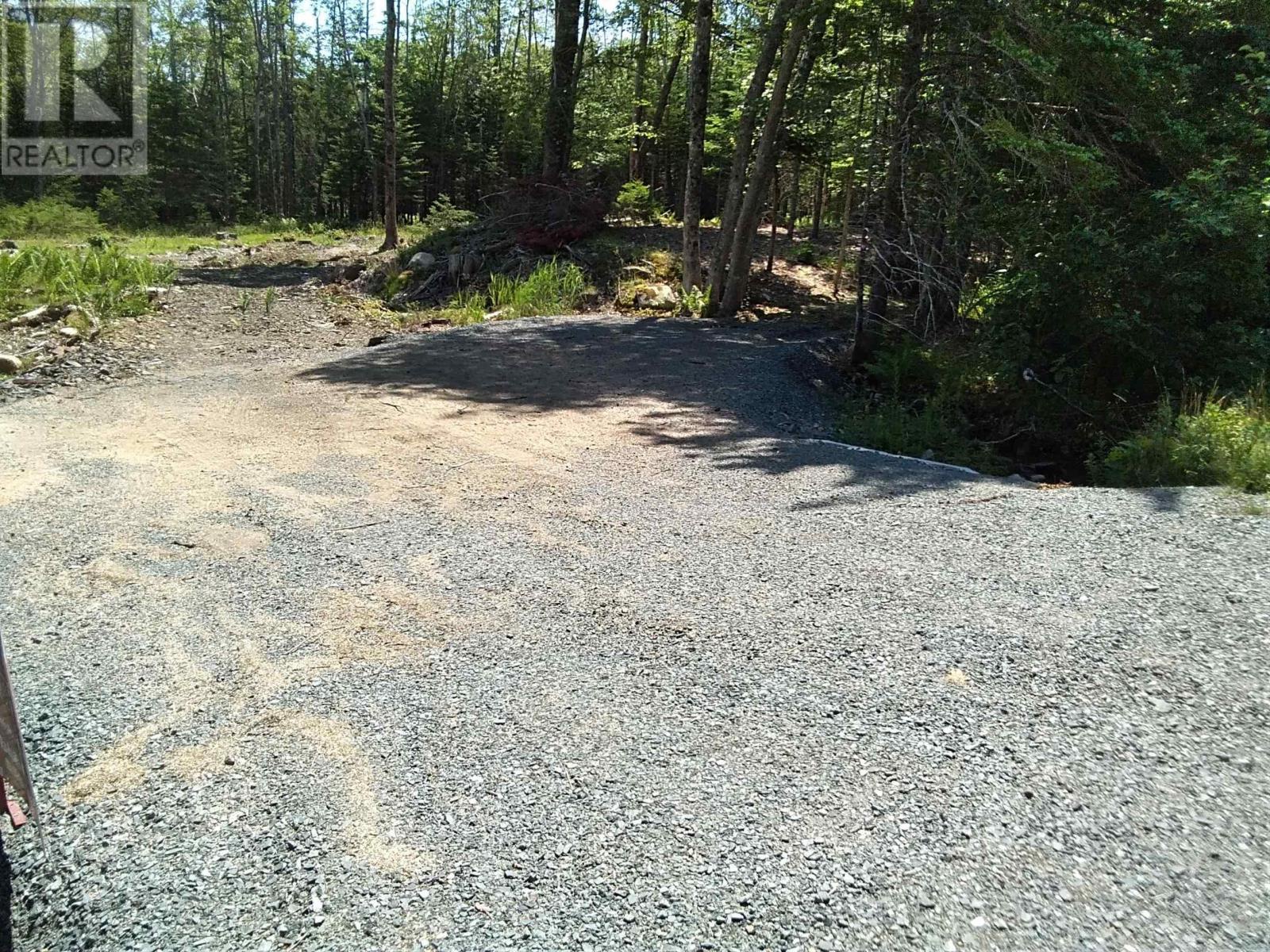LOT R1 Highway 331, Petite Rivière, Nova Scotia B4V5Y4