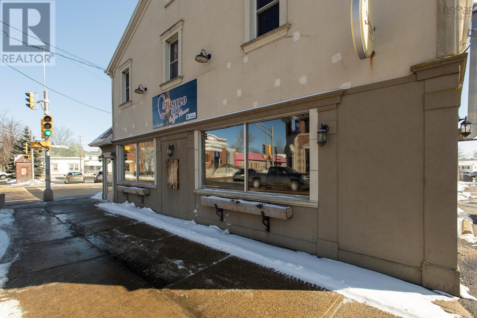 296-300 Main Street, Middleton, Nova Scotia B0S1P0