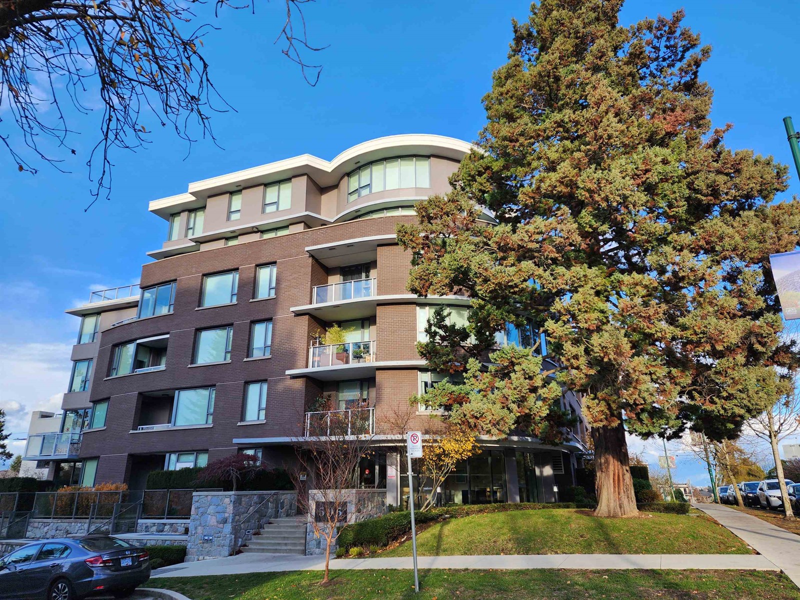 312 505 W 30TH AVENUE, Vancouver, British Columbia V5Z0G4