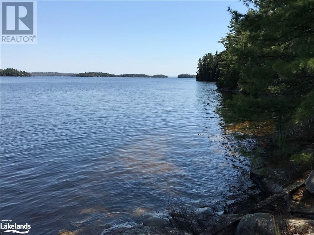3 HORSESHOE Island, Muskoka Lakes, Ontario P0B1J0
