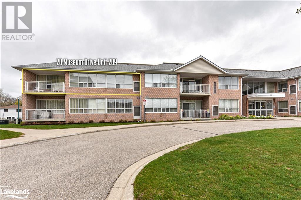 20 MUSEUM Drive Unit# 209, Orillia, Ontario L3V7T9