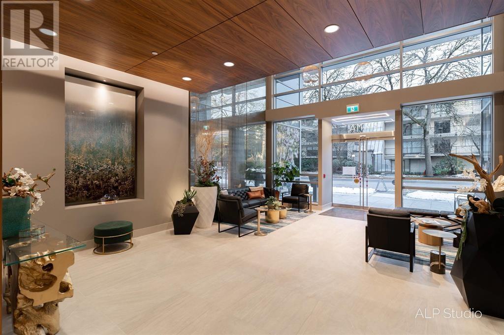 906 6833 Buswell Street, Richmond, British Columbia