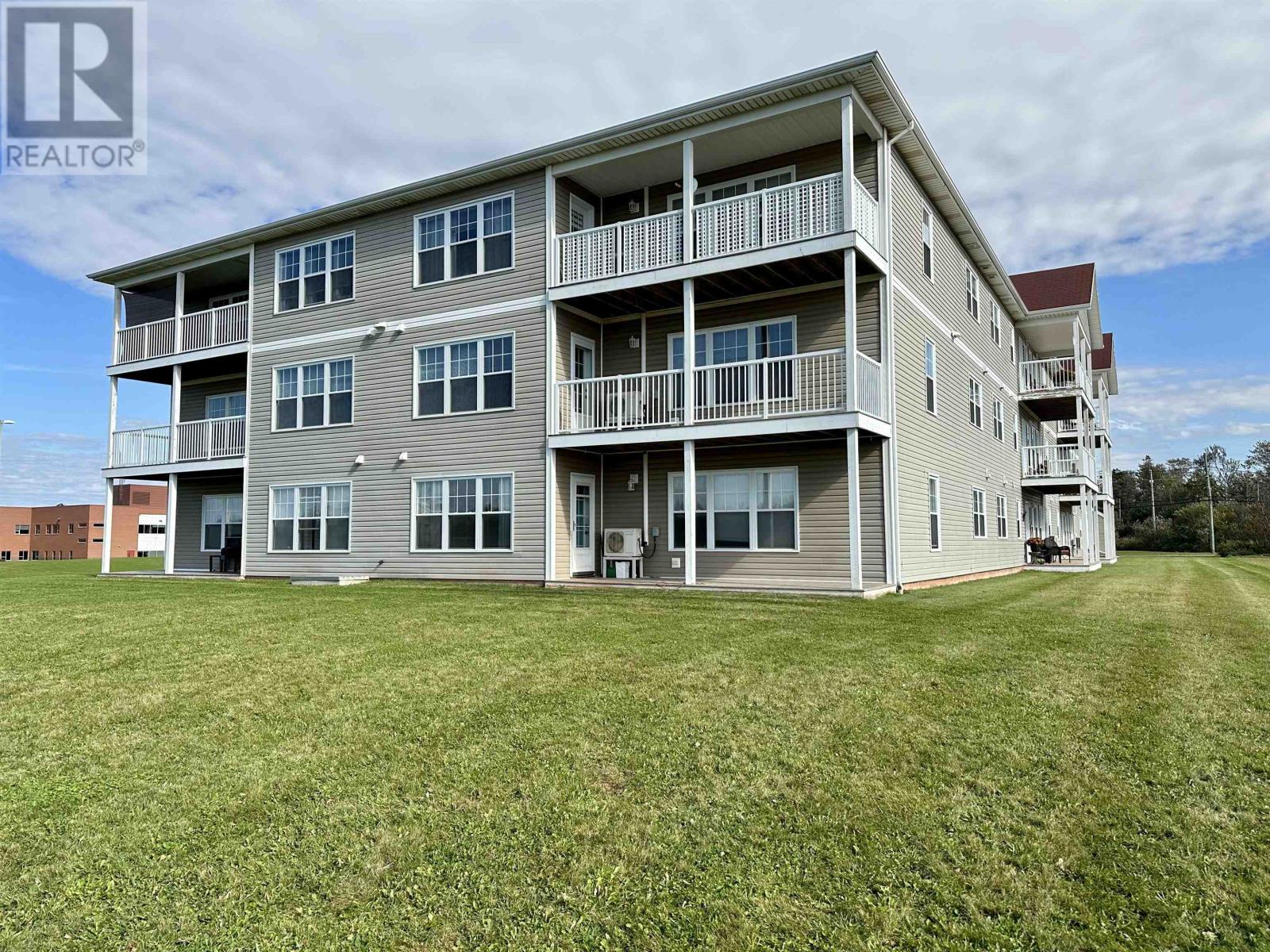 207 516 Macewen Road, Summerside, Prince Edward Island