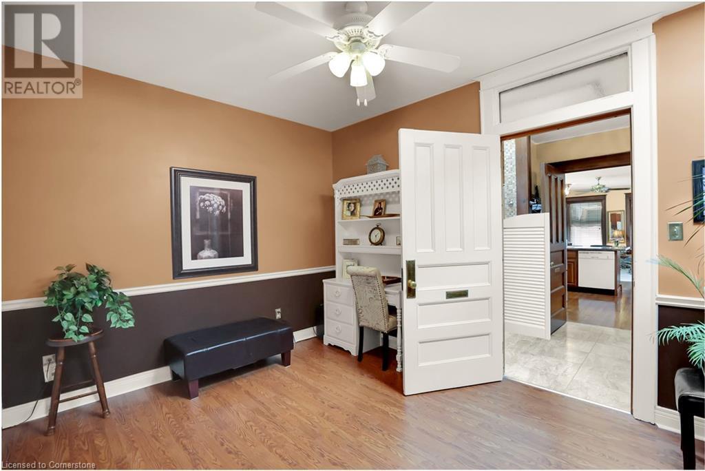 24 Cross Street, Welland, Ontario