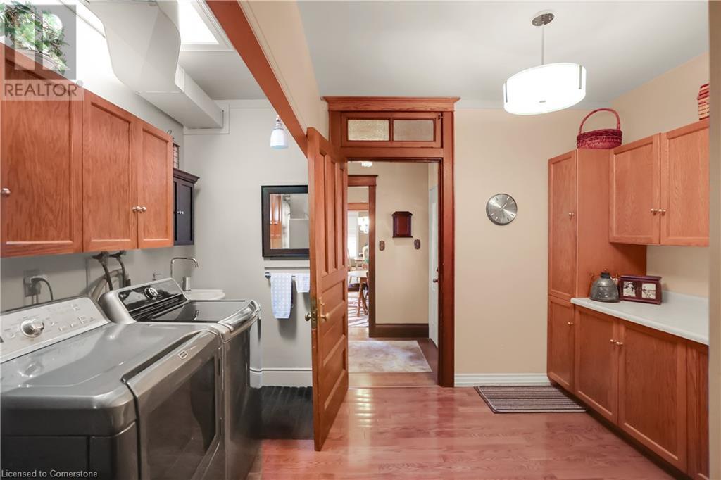 24 Cross Street, Welland, Ontario