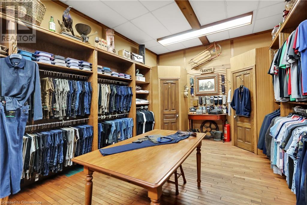 24 Cross Street, Welland, Ontario