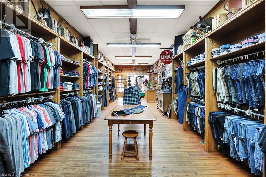 24 Cross Street, Welland, Ontario