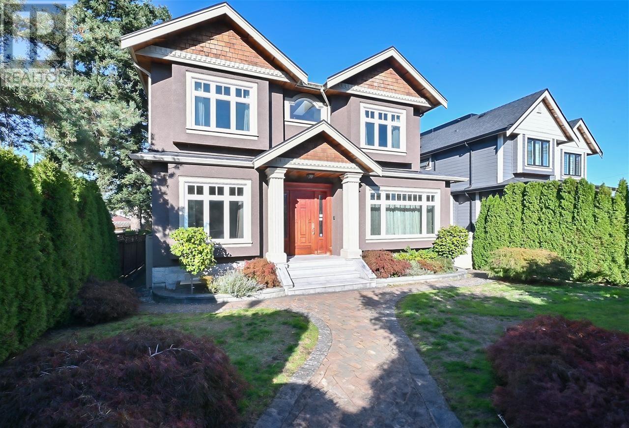 2817 Oliver Crescent, Vancouver, British Columbia