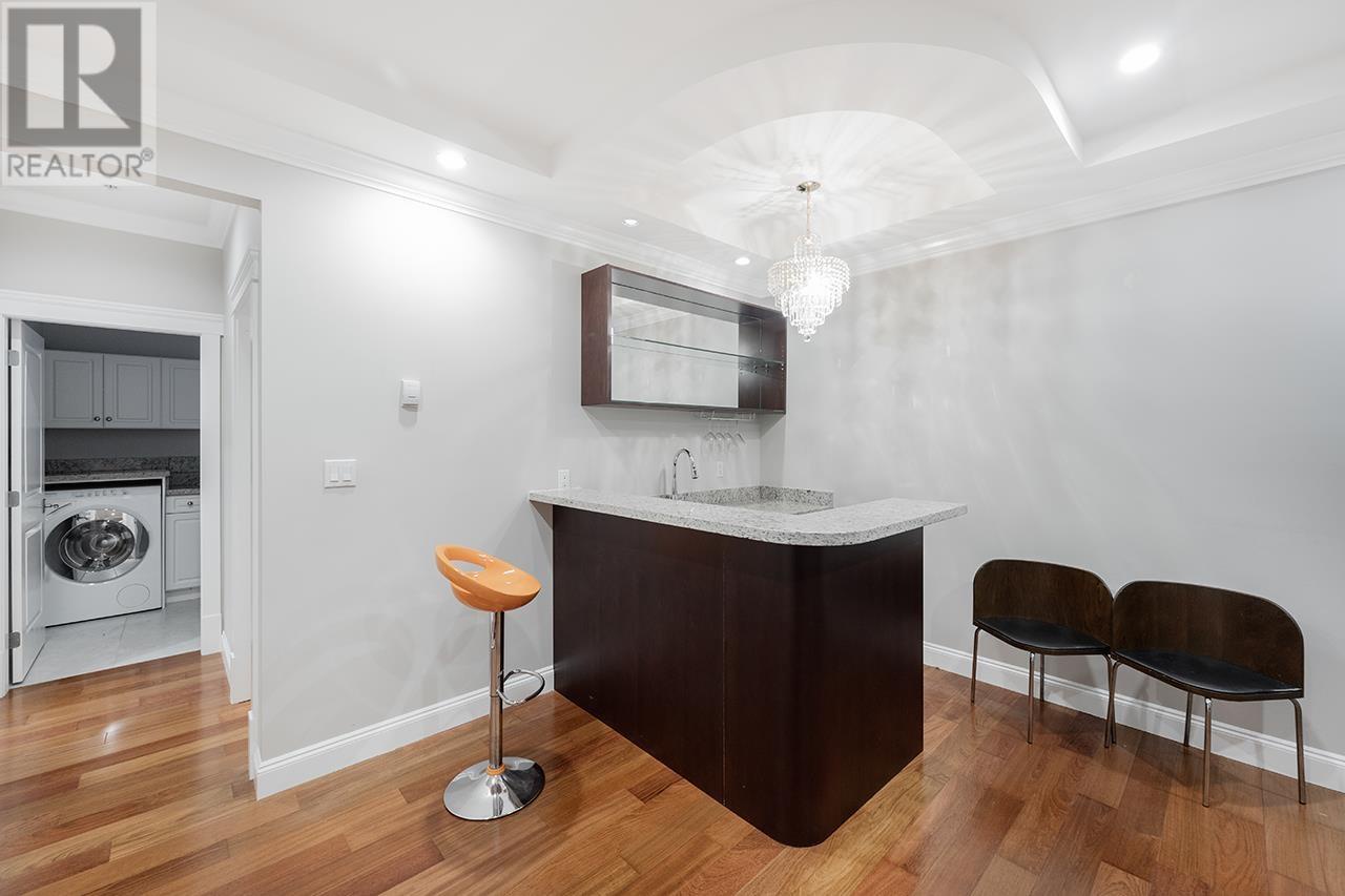 2817 Oliver Crescent, Vancouver, British Columbia