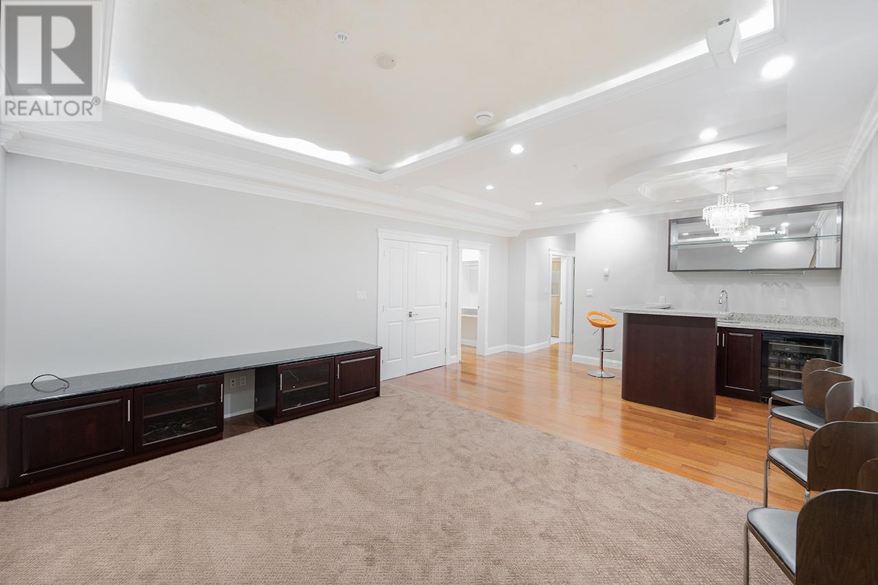 2817 Oliver Crescent, Vancouver, British Columbia