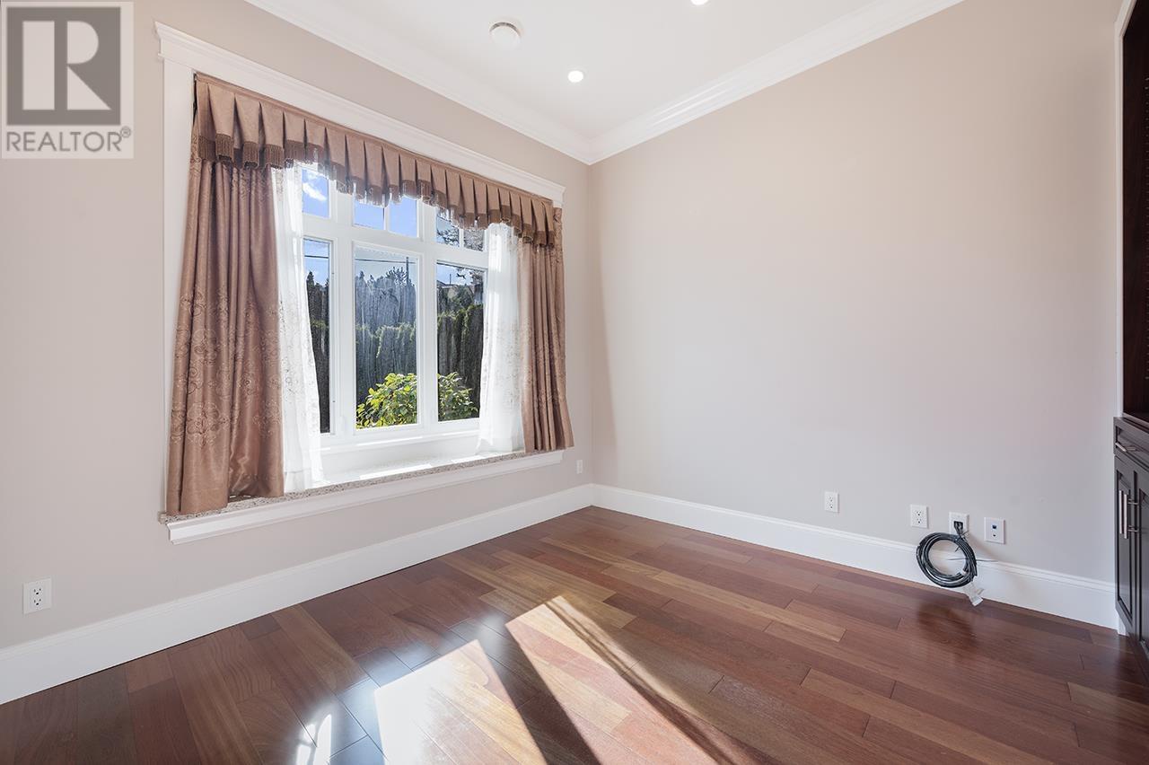 2817 Oliver Crescent, Vancouver, British Columbia