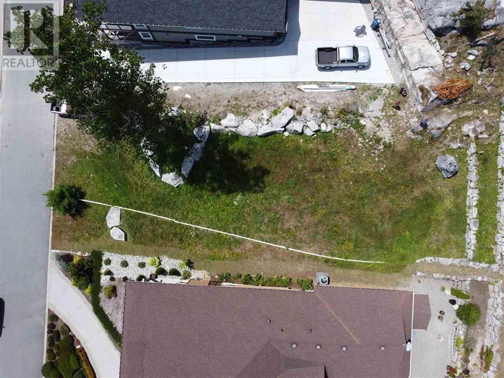 6014 Silverstone Lane, Sechelt, British Columbia