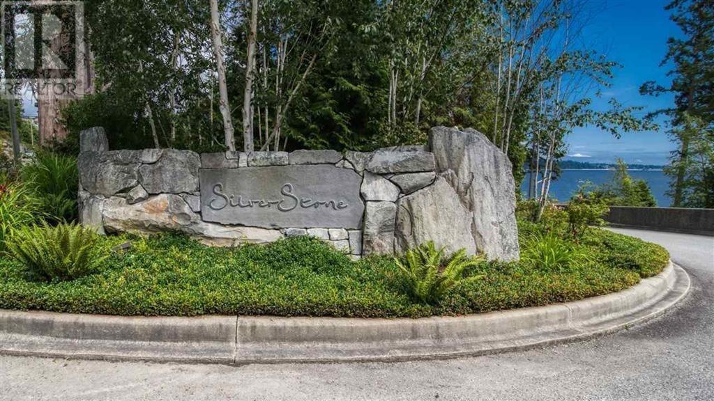 6014 Silverstone Lane, Sechelt, British Columbia