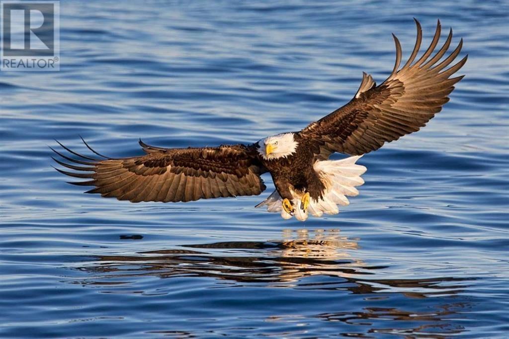 6014 Silverstone Lane, Sechelt, British Columbia