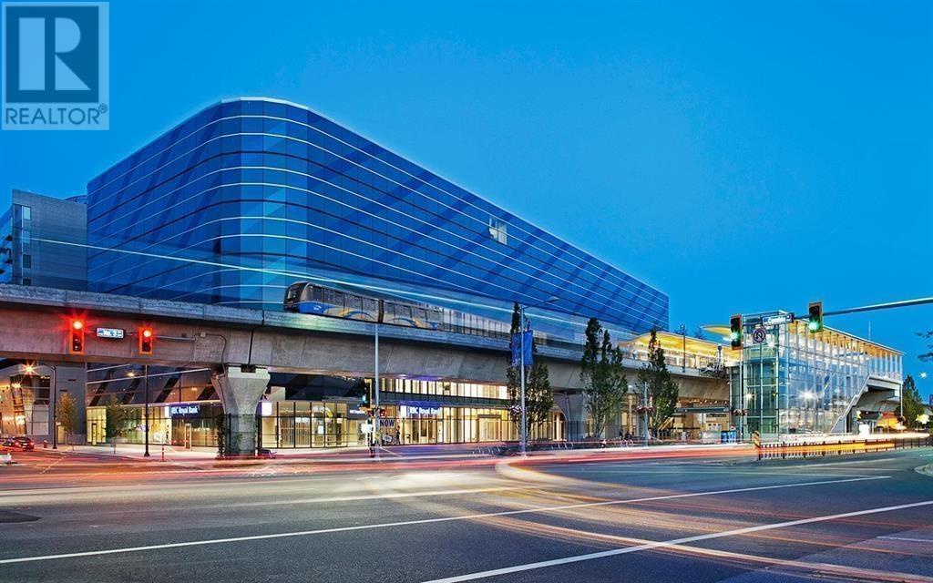 1702 3280 Corvette Way, Richmond, British Columbia