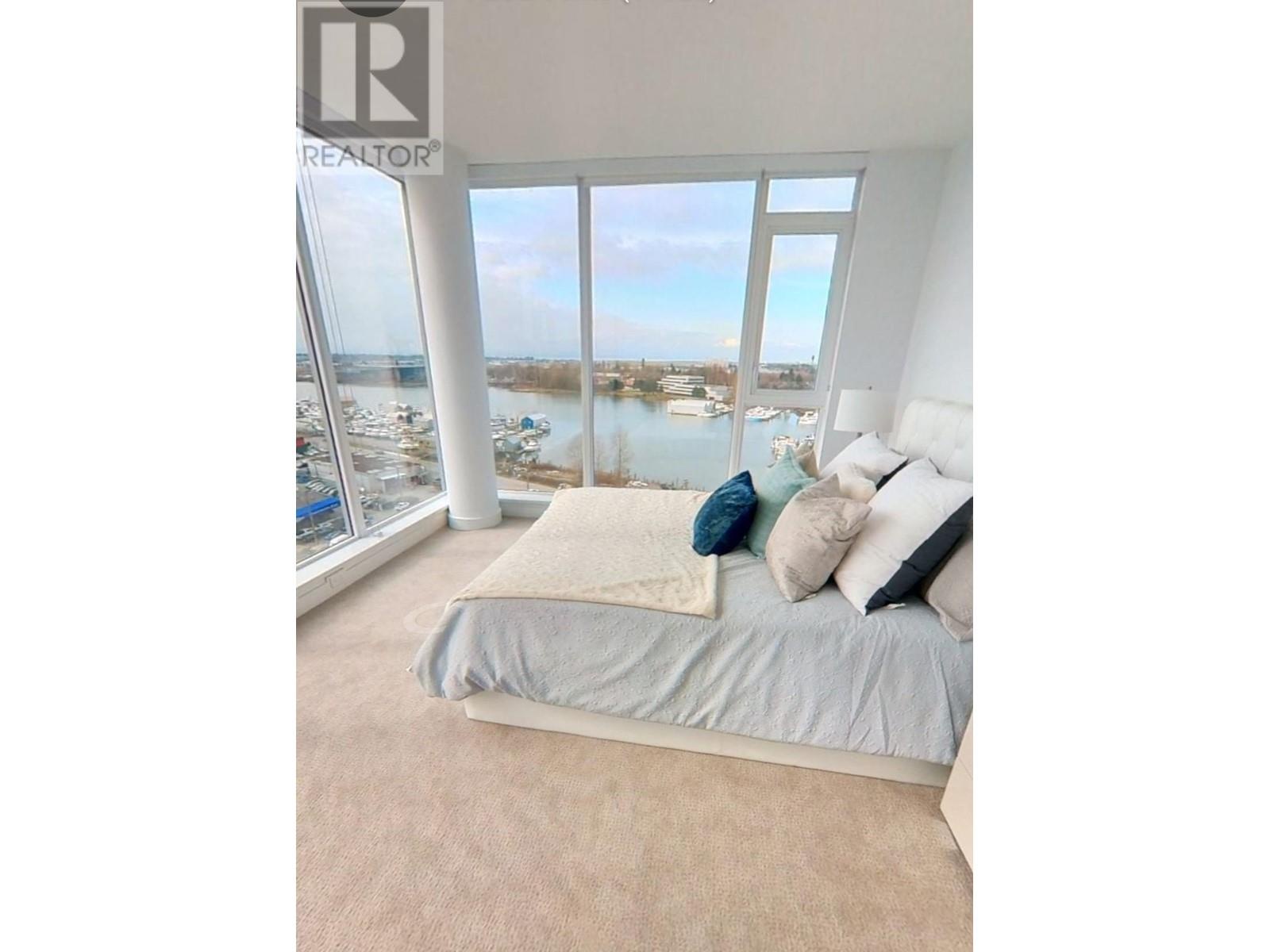 1702 3280 Corvette Way, Richmond, British Columbia