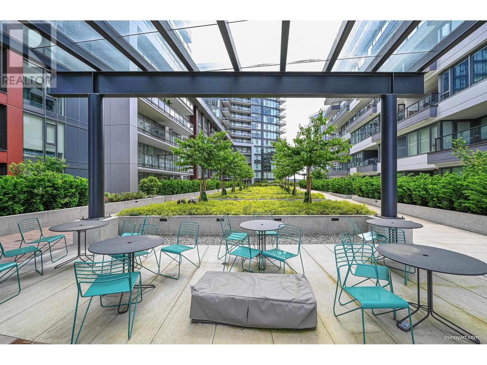 1702 3280 Corvette Way, Richmond, British Columbia