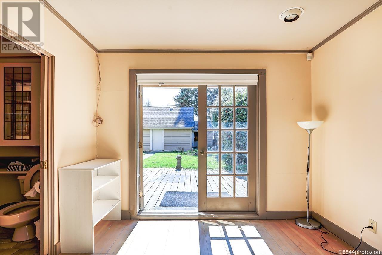 3870 W 17th Avenue, Vancouver, British Columbia