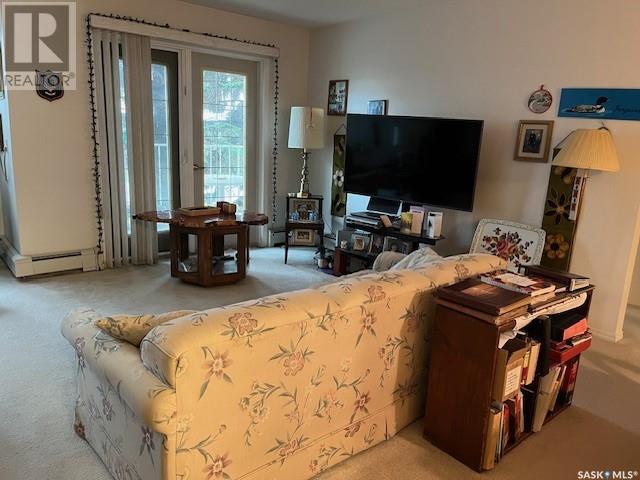 101 102 1st Avenue, Caronport, Saskatchewan