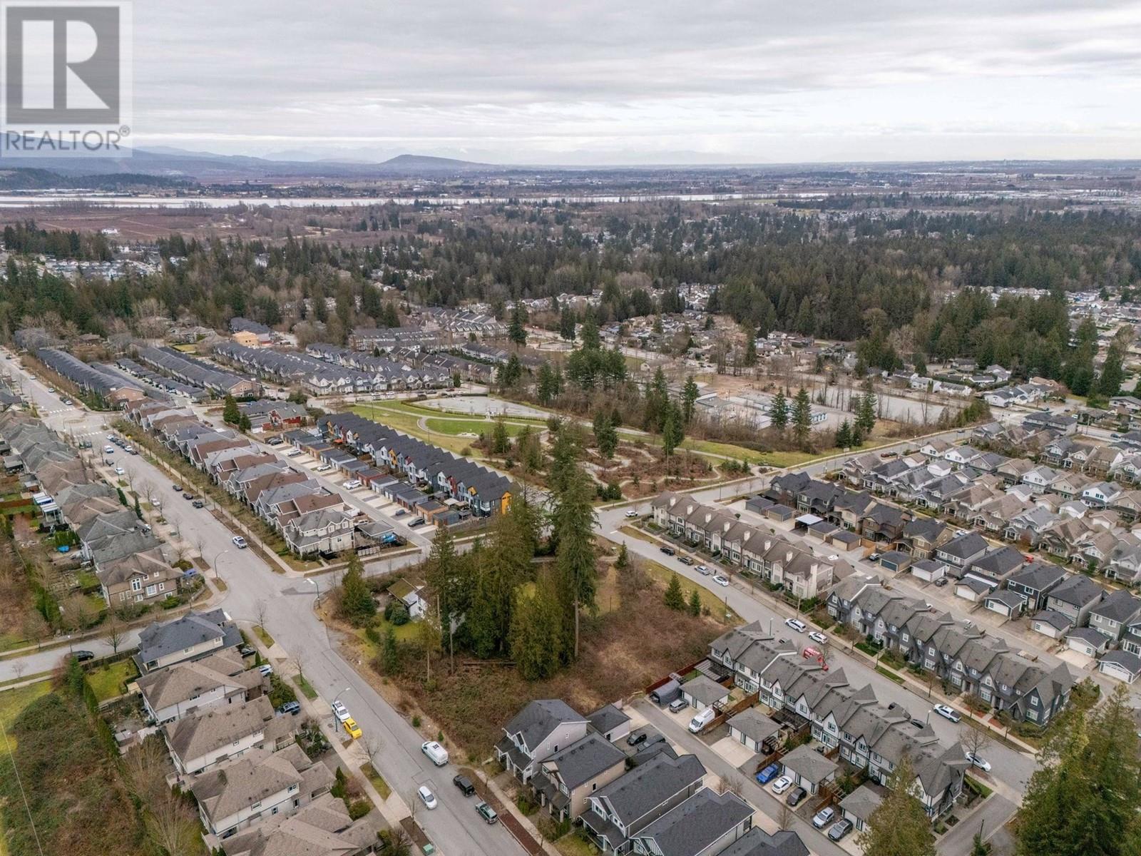 3417 Roxton Avenue, Coquitlam, British Columbia