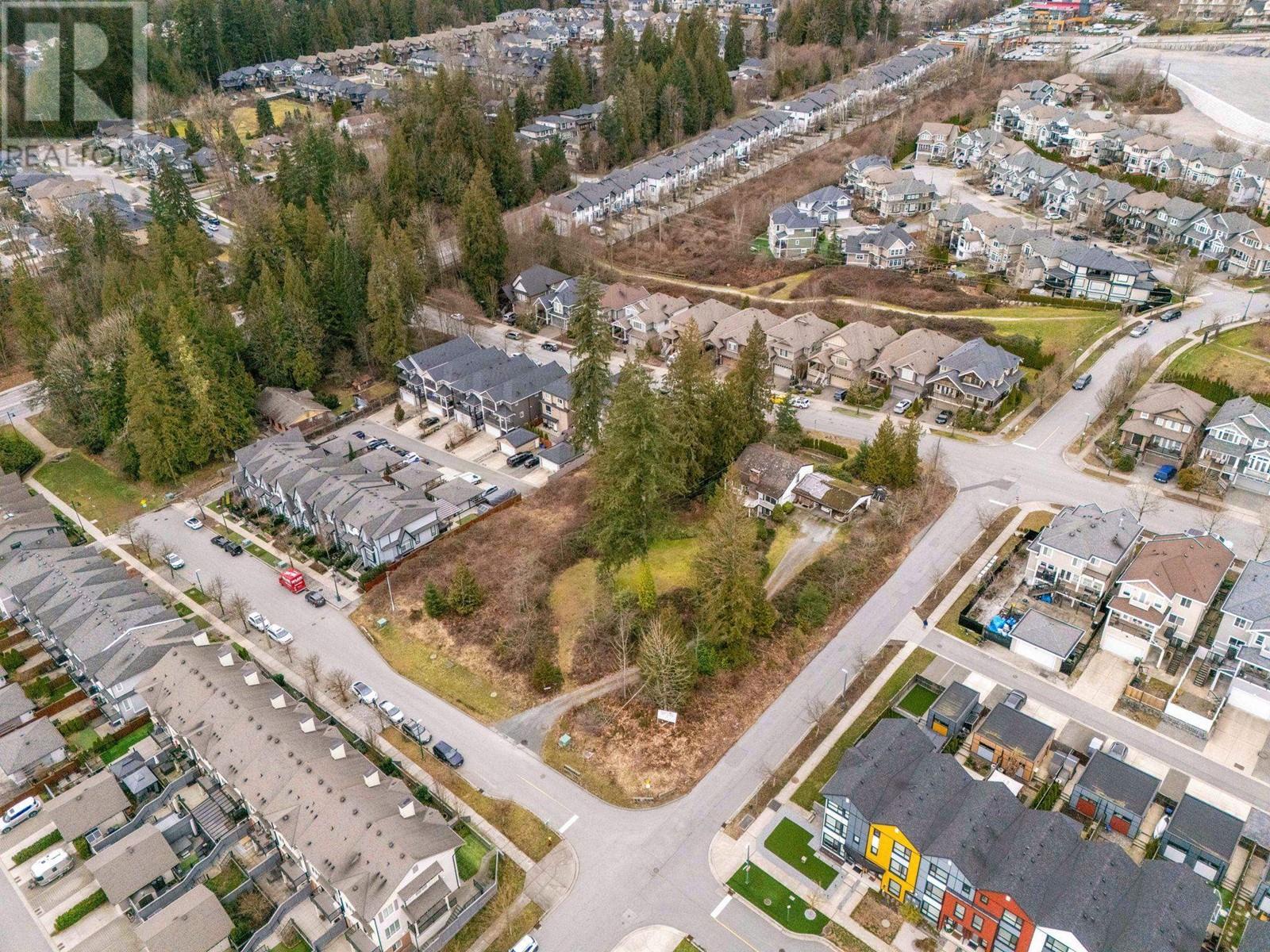 3417 Roxton Avenue, Coquitlam, British Columbia