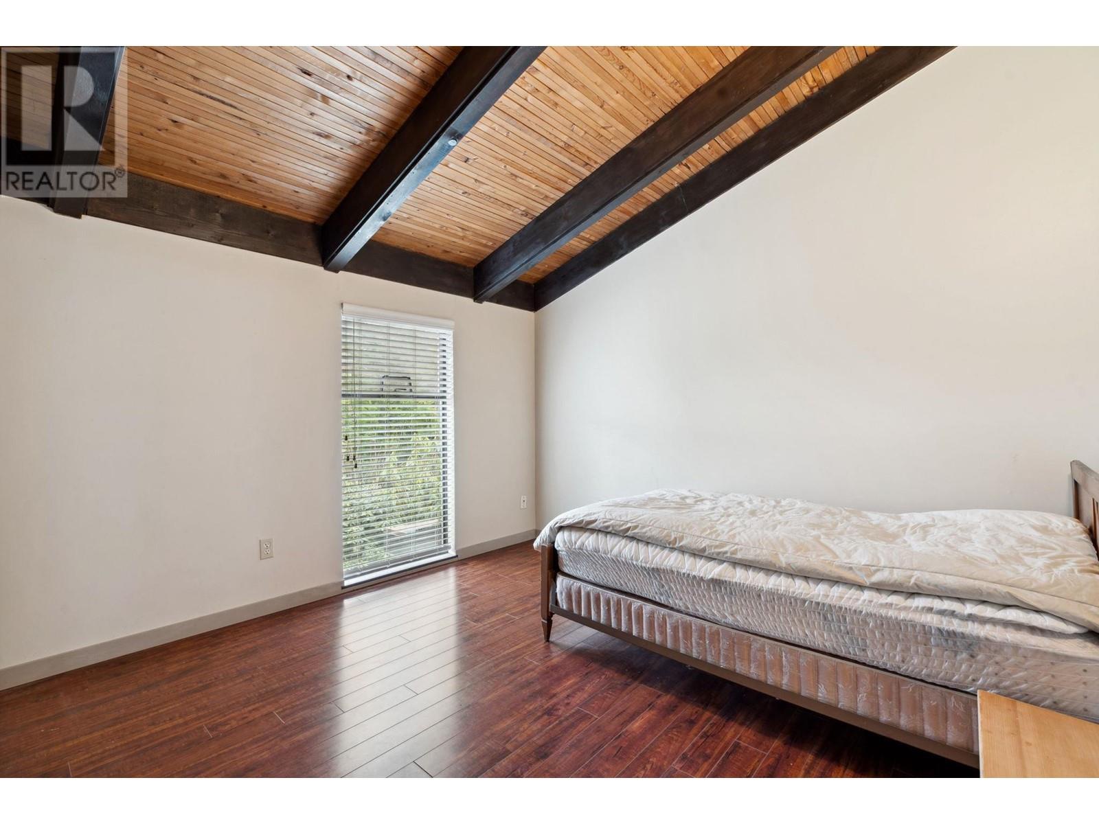 3417 Roxton Avenue, Coquitlam, British Columbia