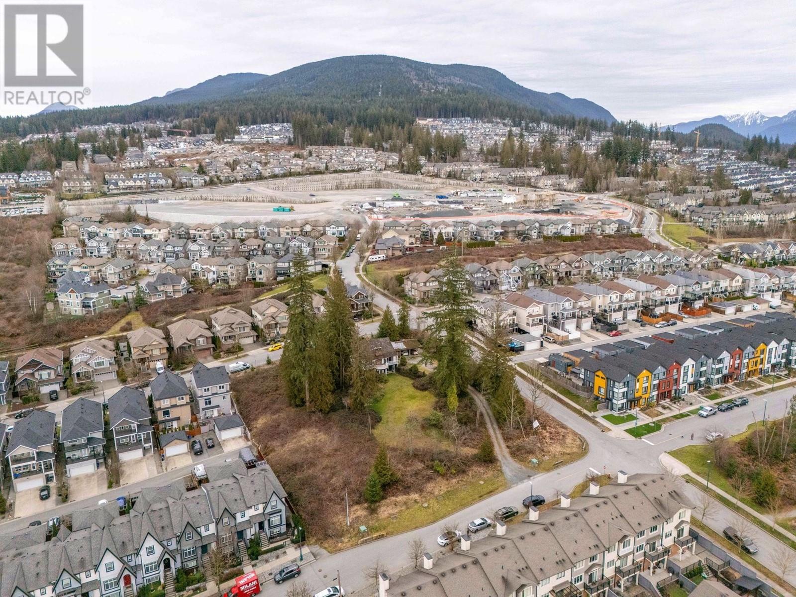 3417 Roxton Avenue, Coquitlam, British Columbia