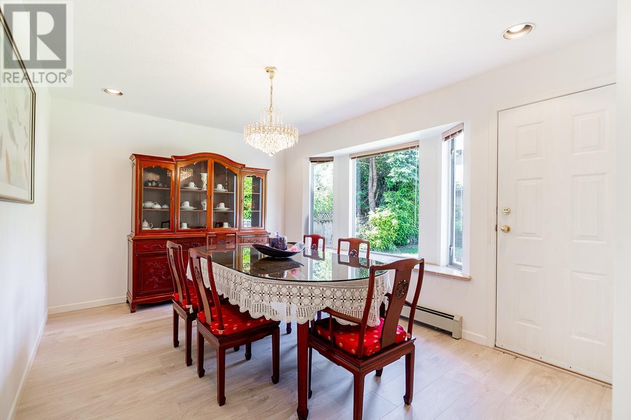 3513 W 40th Avenue, Vancouver, British Columbia