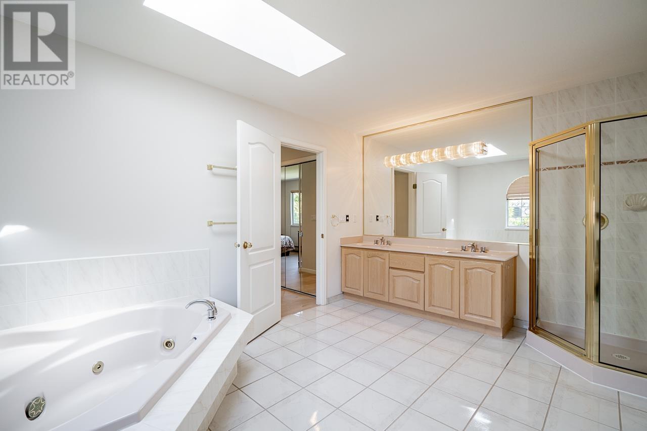 3513 W 40th Avenue, Vancouver, British Columbia