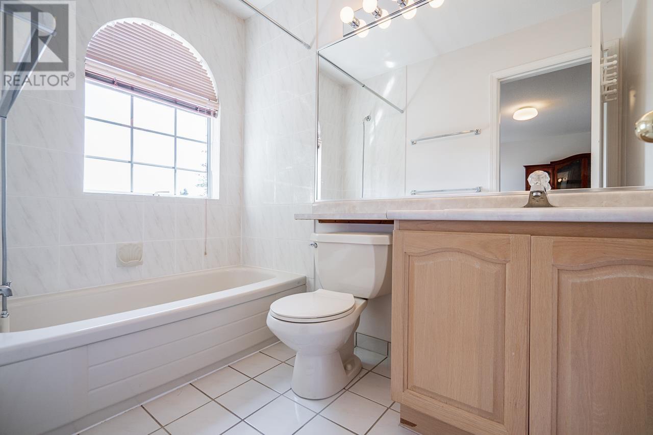 3513 W 40th Avenue, Vancouver, British Columbia