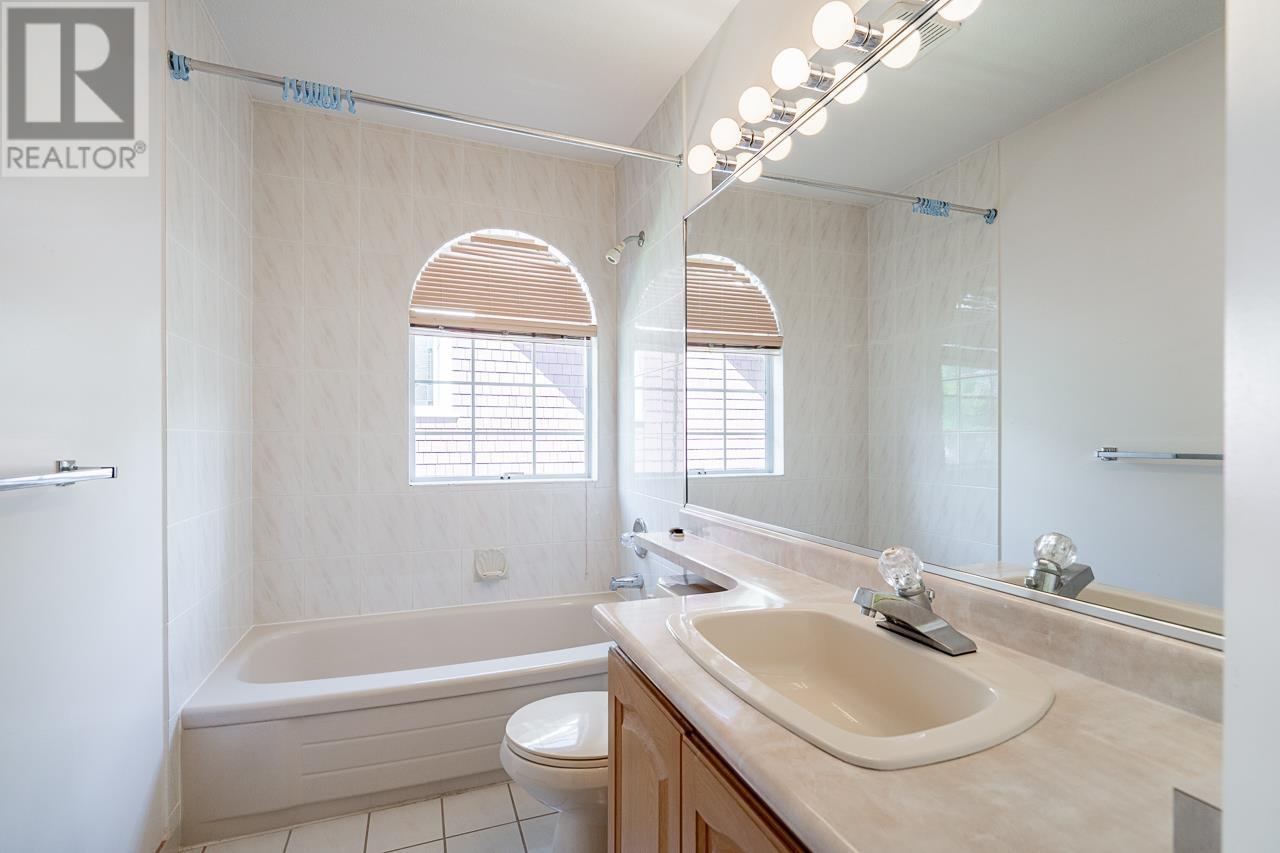 3513 W 40th Avenue, Vancouver, British Columbia