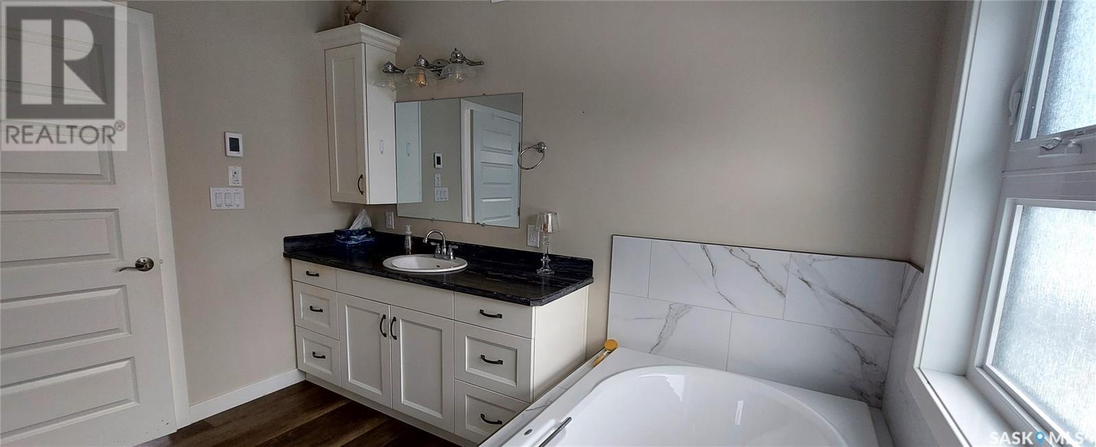 106 Lakeshore Lane, Leslie Beach, Saskatchewan