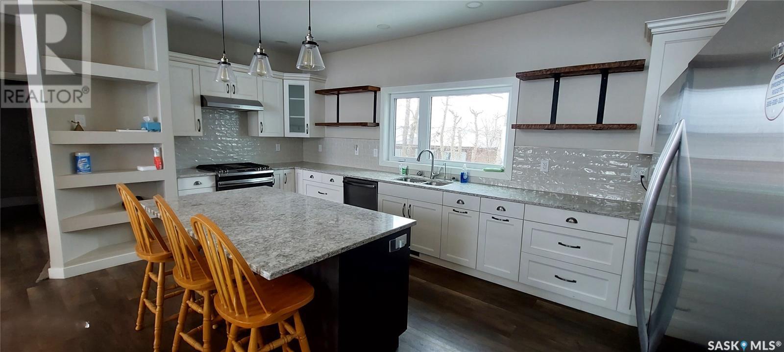 106 Lakeshore Lane, Leslie Beach, Saskatchewan