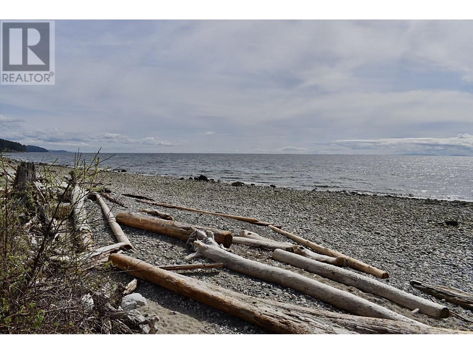 2763 Lower Road, Roberts Creek, British Columbia