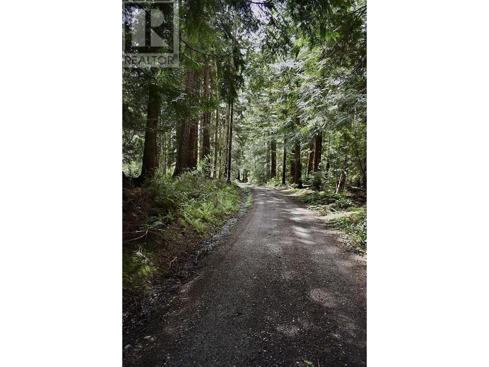 2763 Lower Road, Roberts Creek, British Columbia