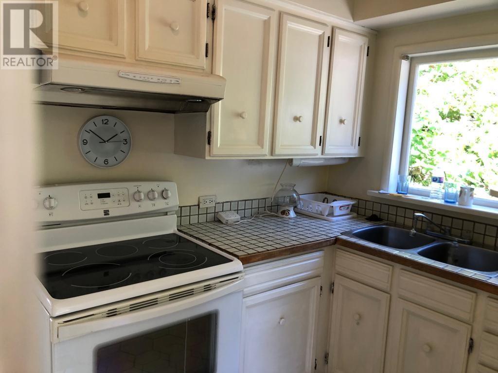 4405 Marine Drive, West Vancouver, British Columbia