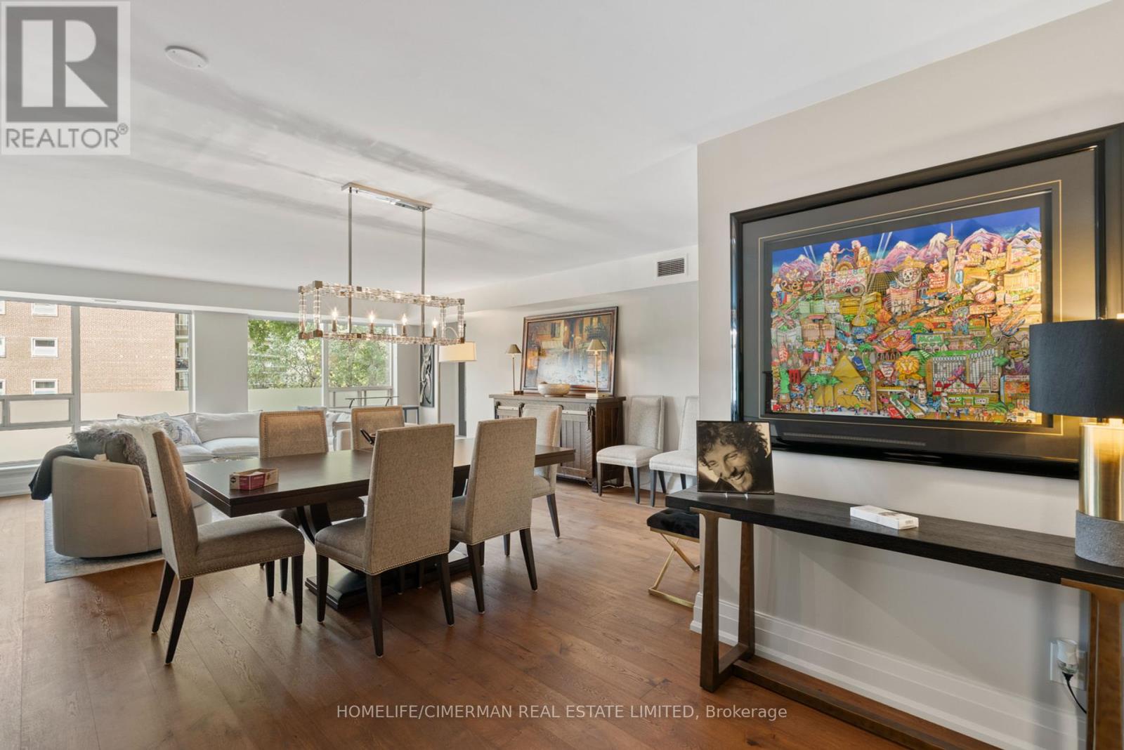 204 - 96 Fifeshire Road, Toronto (st. Andrew-windfields), Ontario