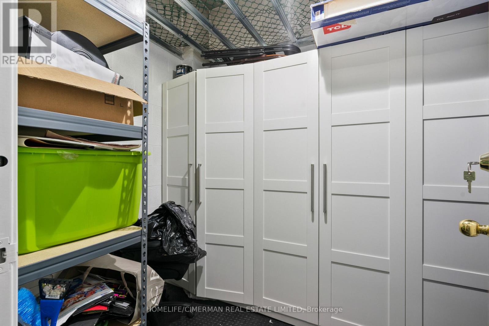 204 - 96 Fifeshire Road, Toronto (st. Andrew-windfields), Ontario