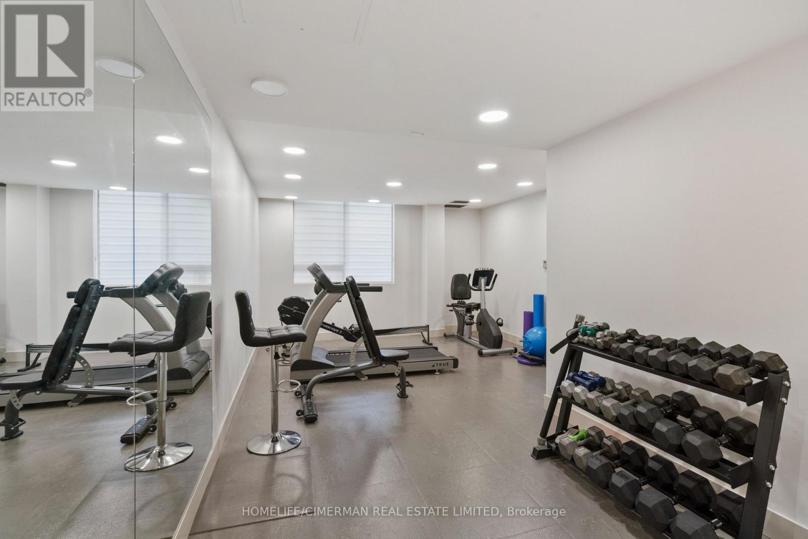 204 - 96 Fifeshire Road, Toronto (st. Andrew-windfields), Ontario