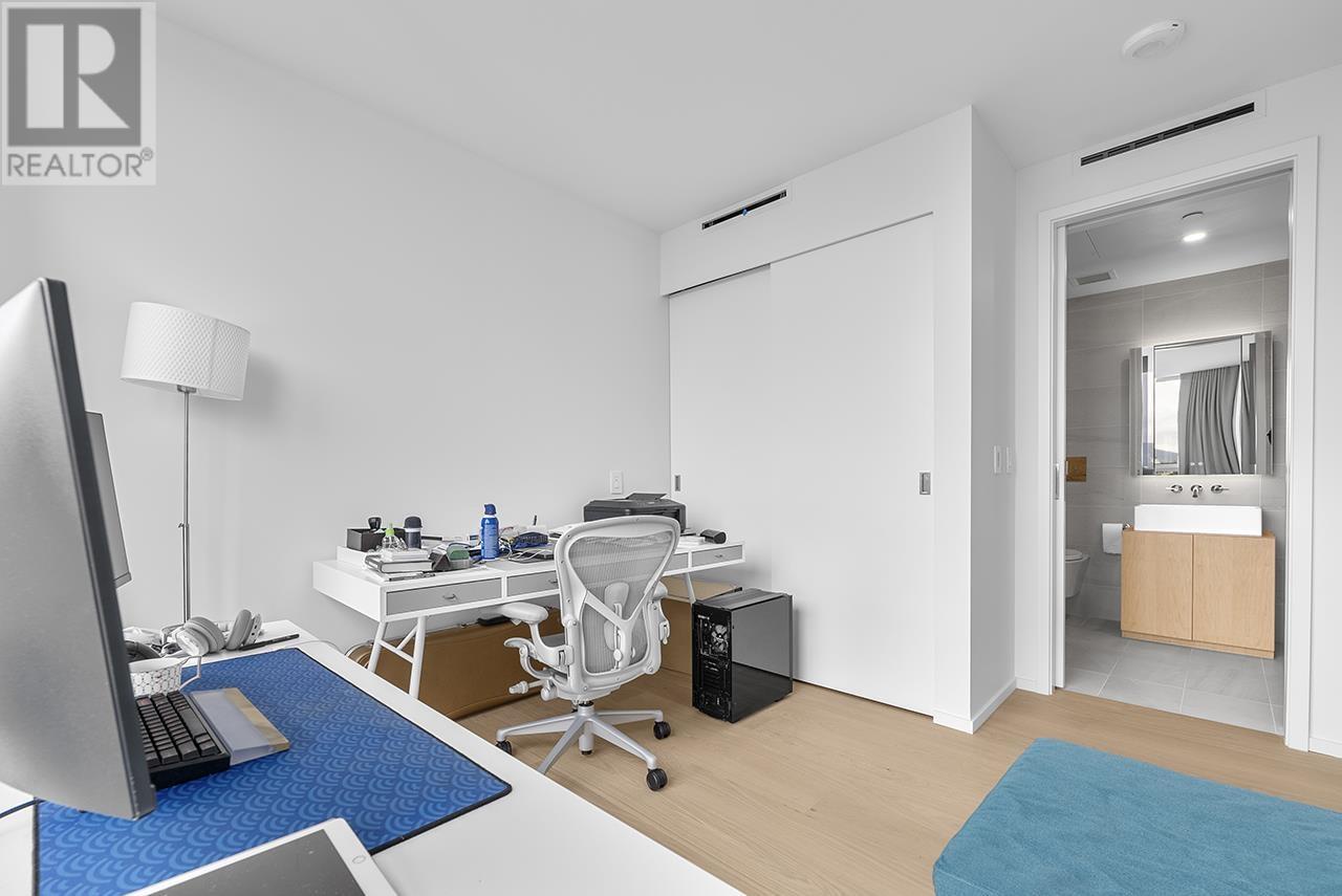 1901 1568 Alberni Street, Vancouver, British Columbia