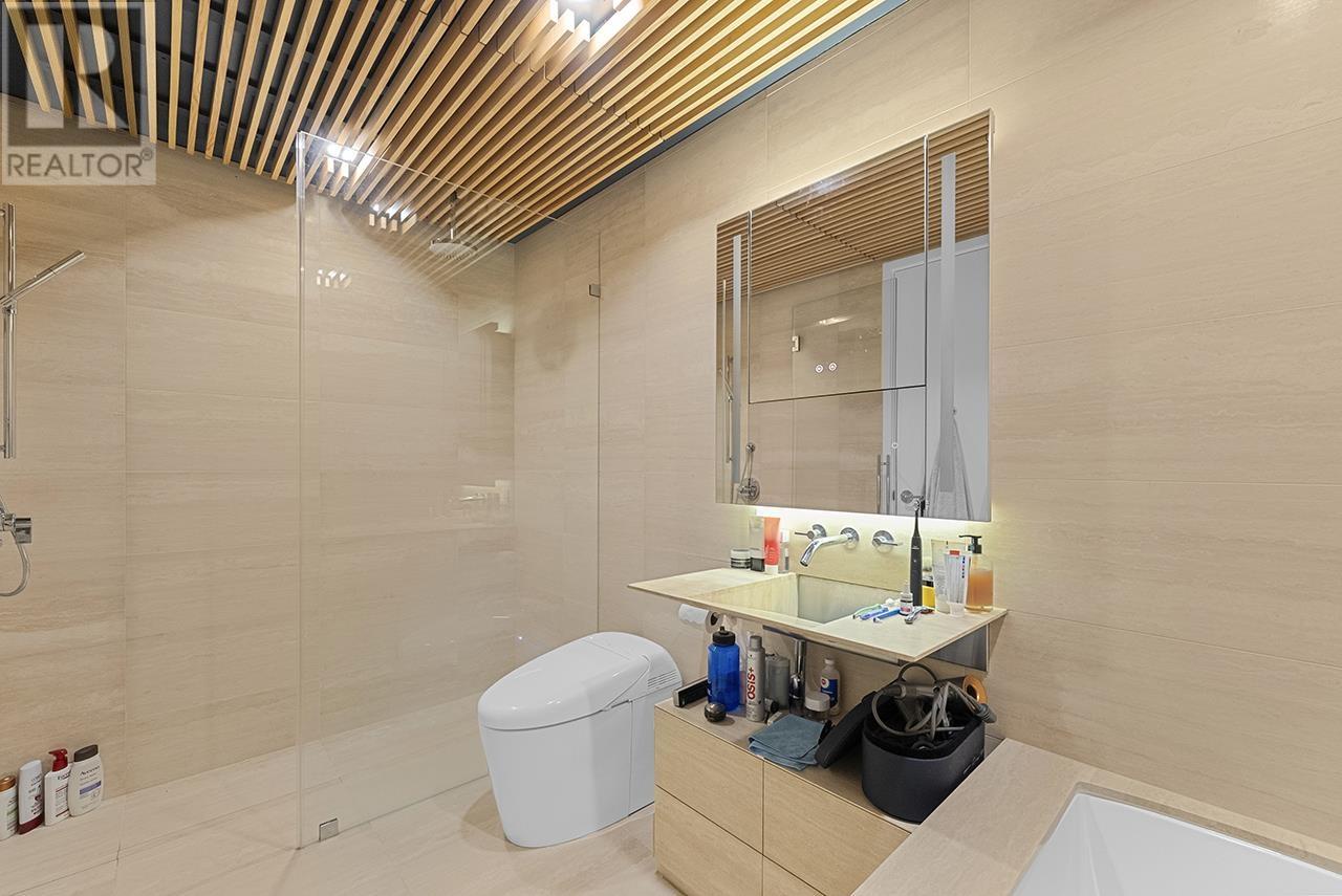 1901 1568 Alberni Street, Vancouver, British Columbia