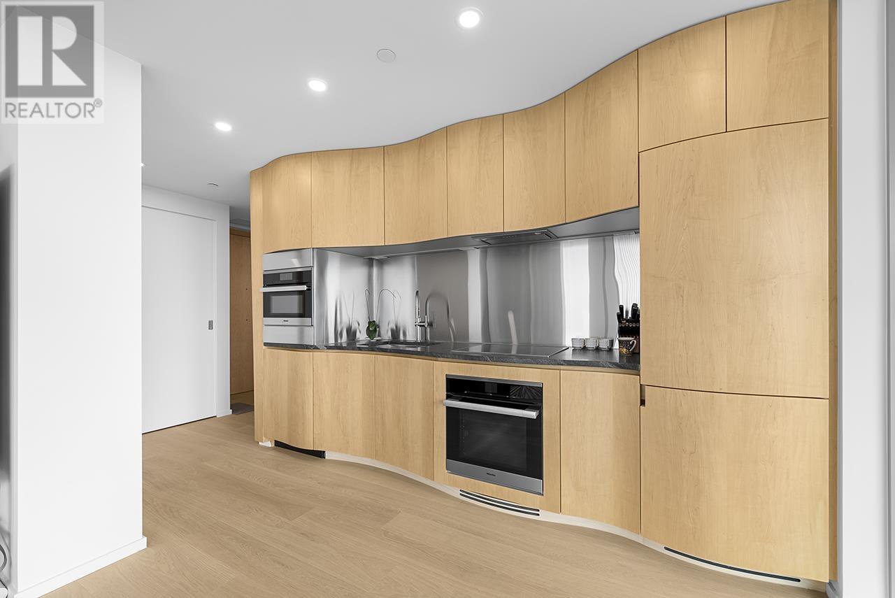 1901 1568 Alberni Street, Vancouver, British Columbia