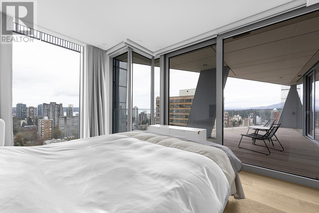 1901 1568 Alberni Street, Vancouver, British Columbia