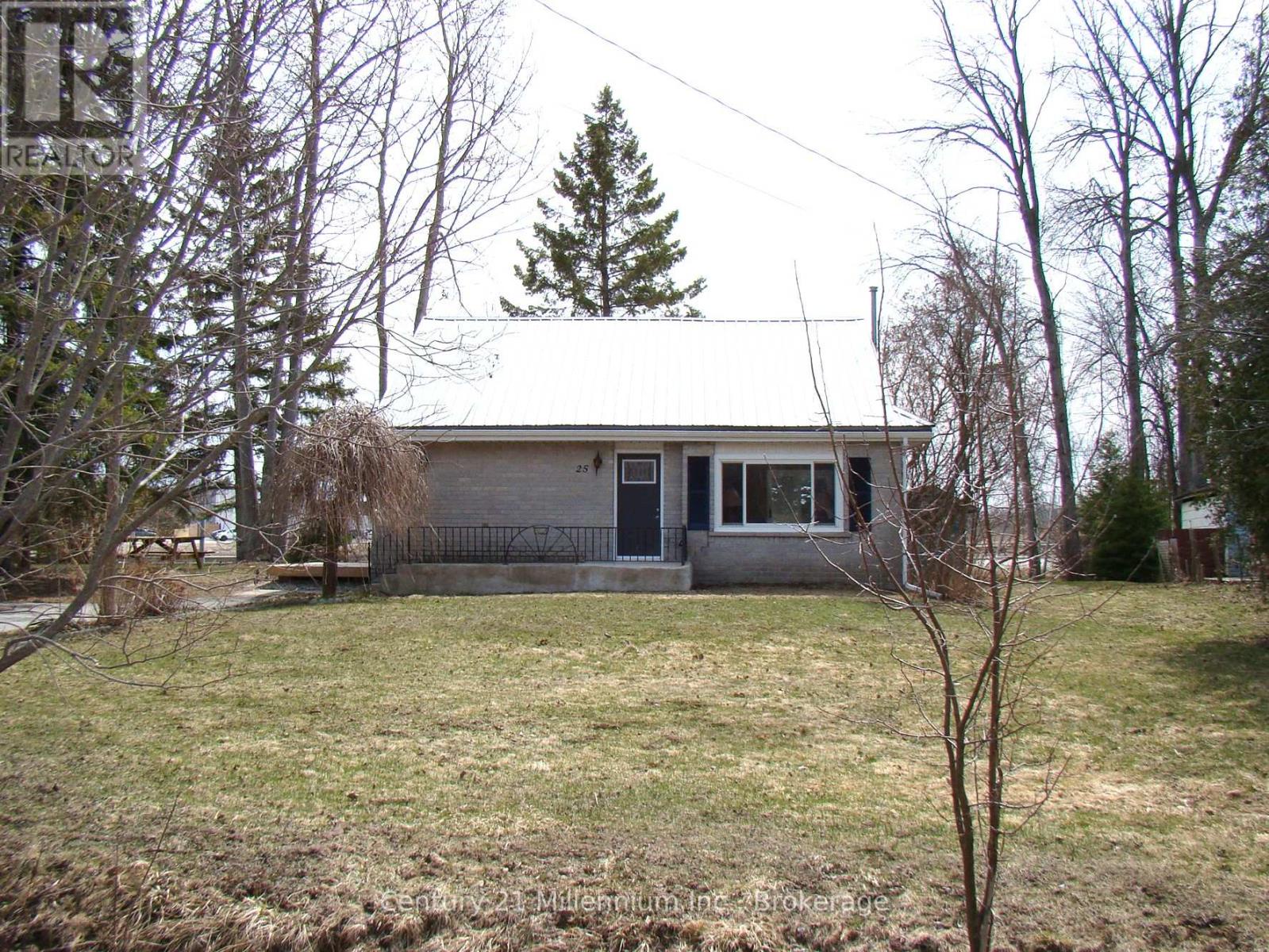 25 Ayling Reid Court, Wasaga Beach, Ontario