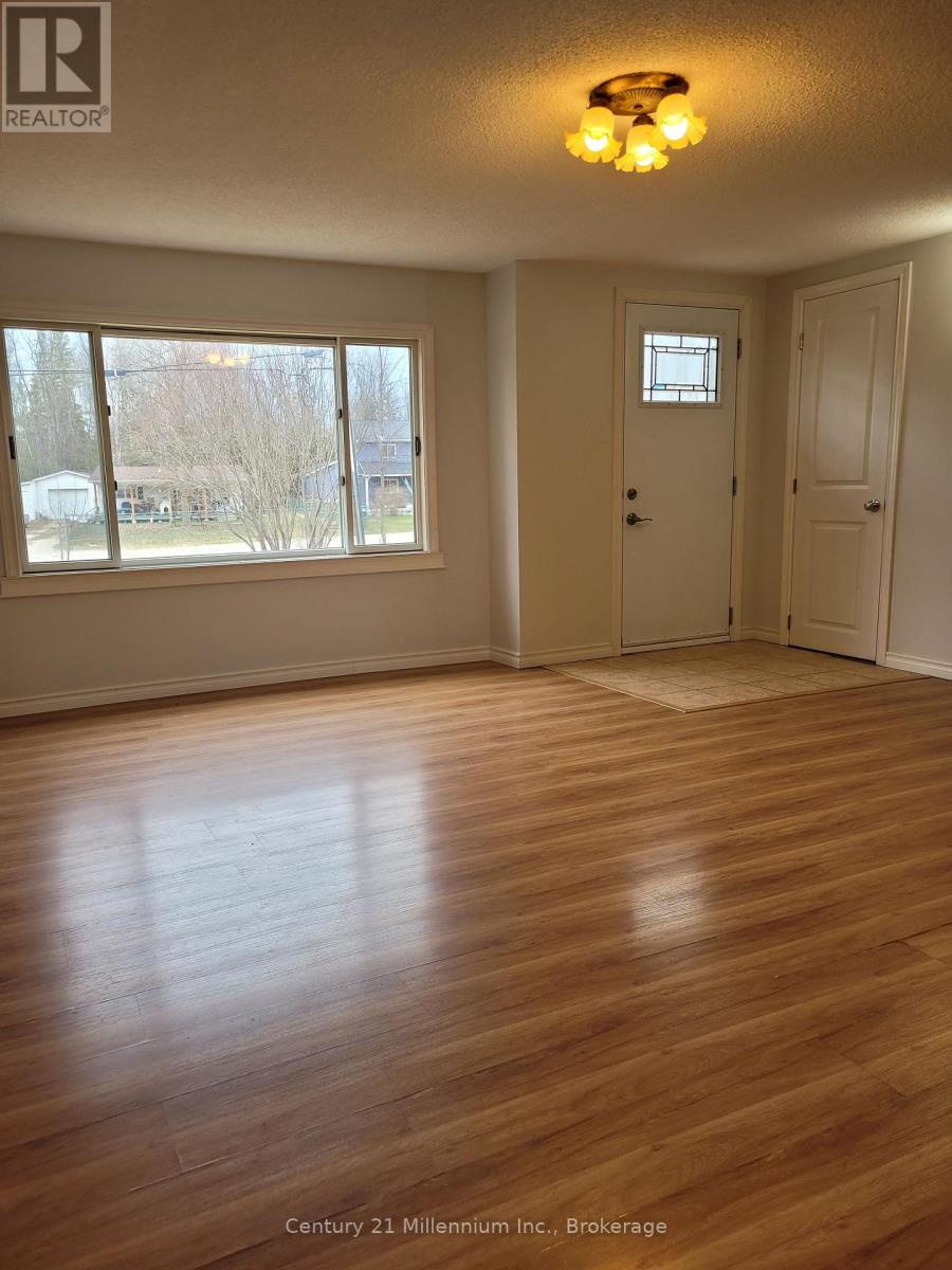 25 Ayling Reid Court, Wasaga Beach, Ontario