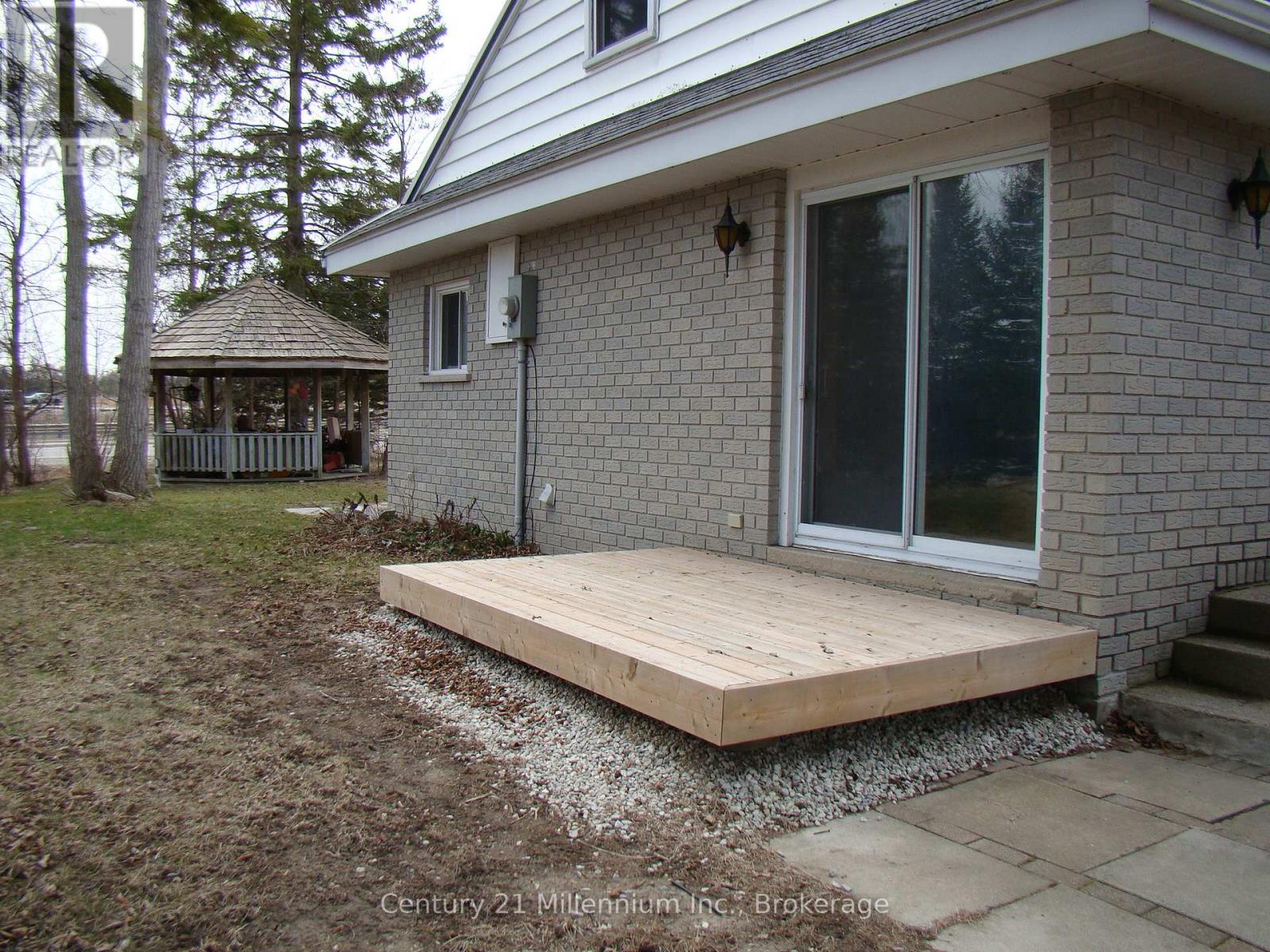 25 Ayling Reid Court, Wasaga Beach, Ontario