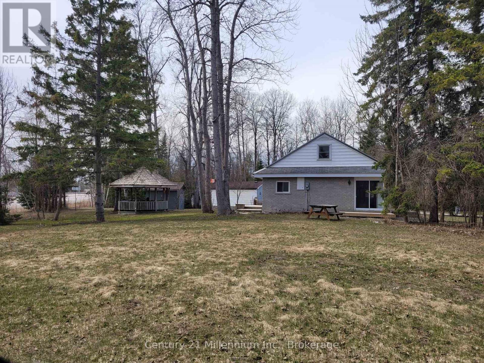 25 Ayling Reid Court, Wasaga Beach, Ontario