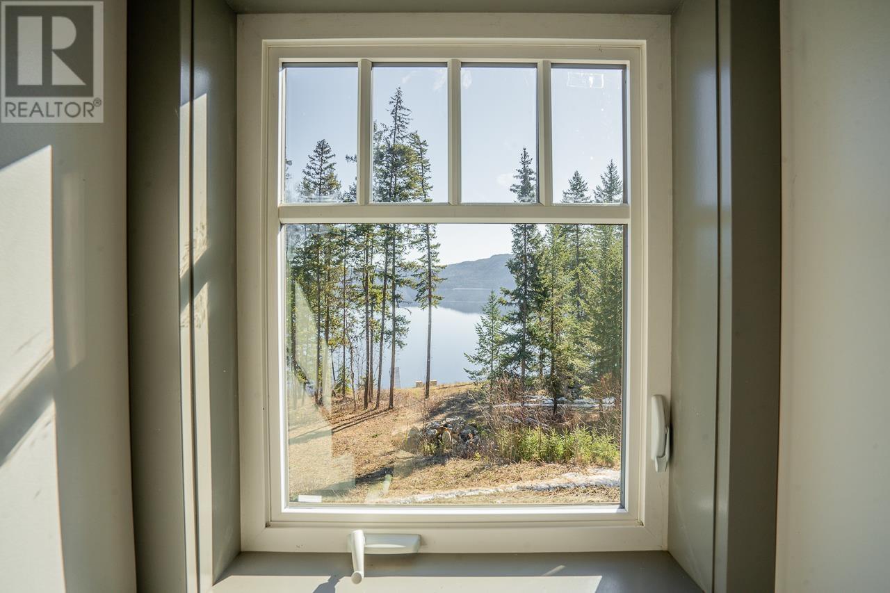 7460 Ruffell Road, Canim Lake, British Columbia